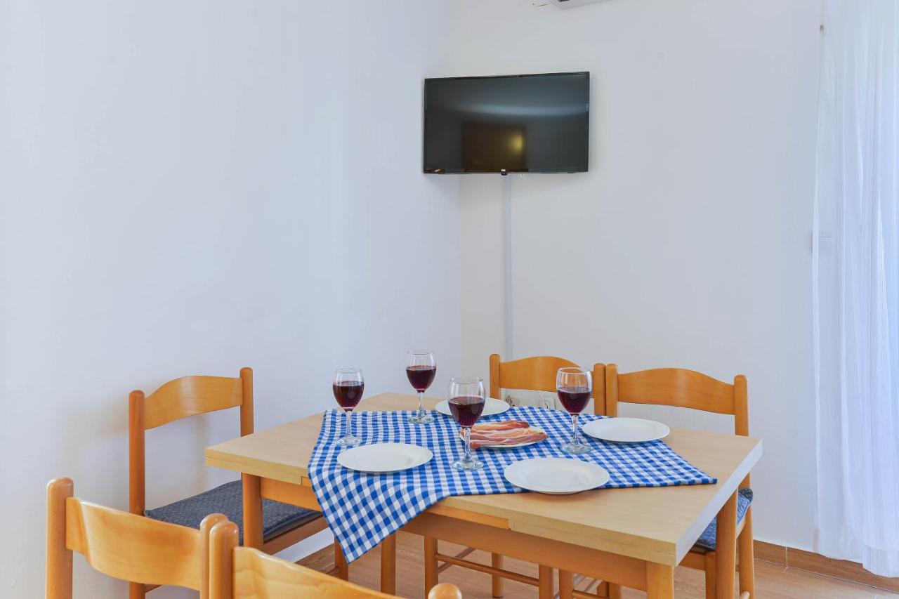 Apartments Adria Turanj Bagian luar foto