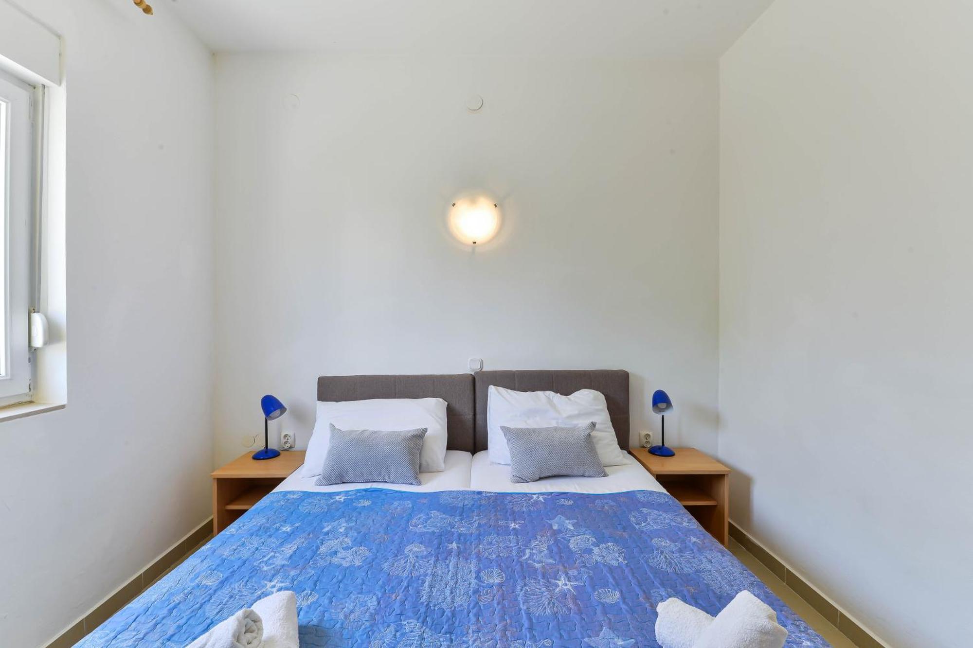 Apartments Adria Turanj Bagian luar foto
